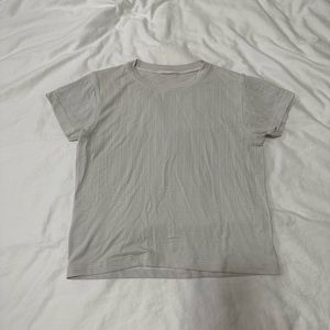 Lululemon short sleeve in white